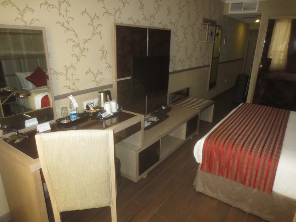 Zimmer Hotel Golden Tulip Bishkek