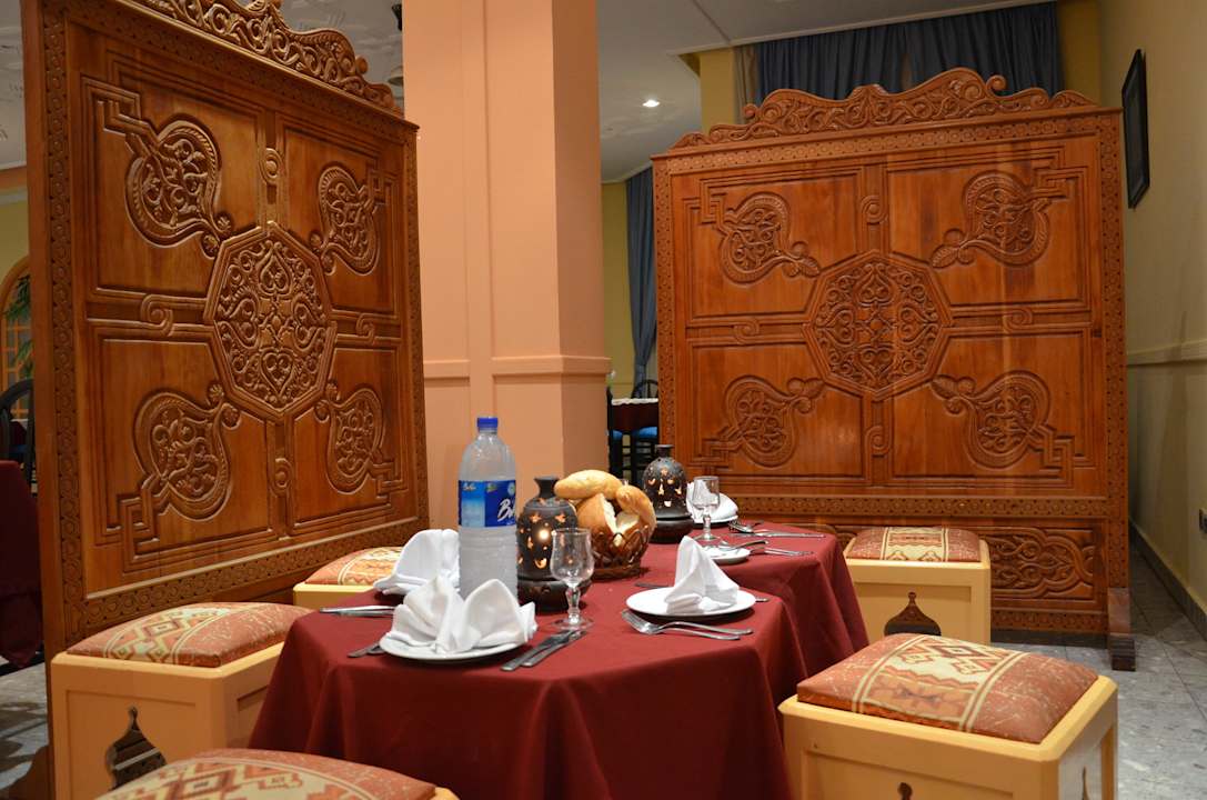 Morrocan Restaurant Hotel Le Tivoli
