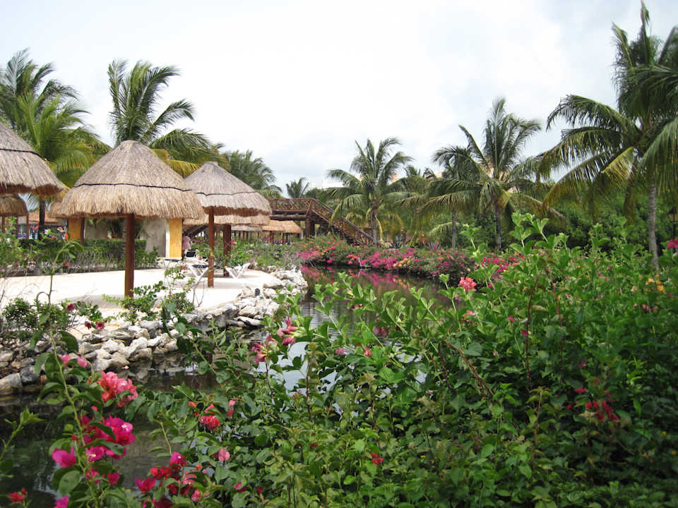 Schön! Grand Palladium Kantenah Resort & Spa