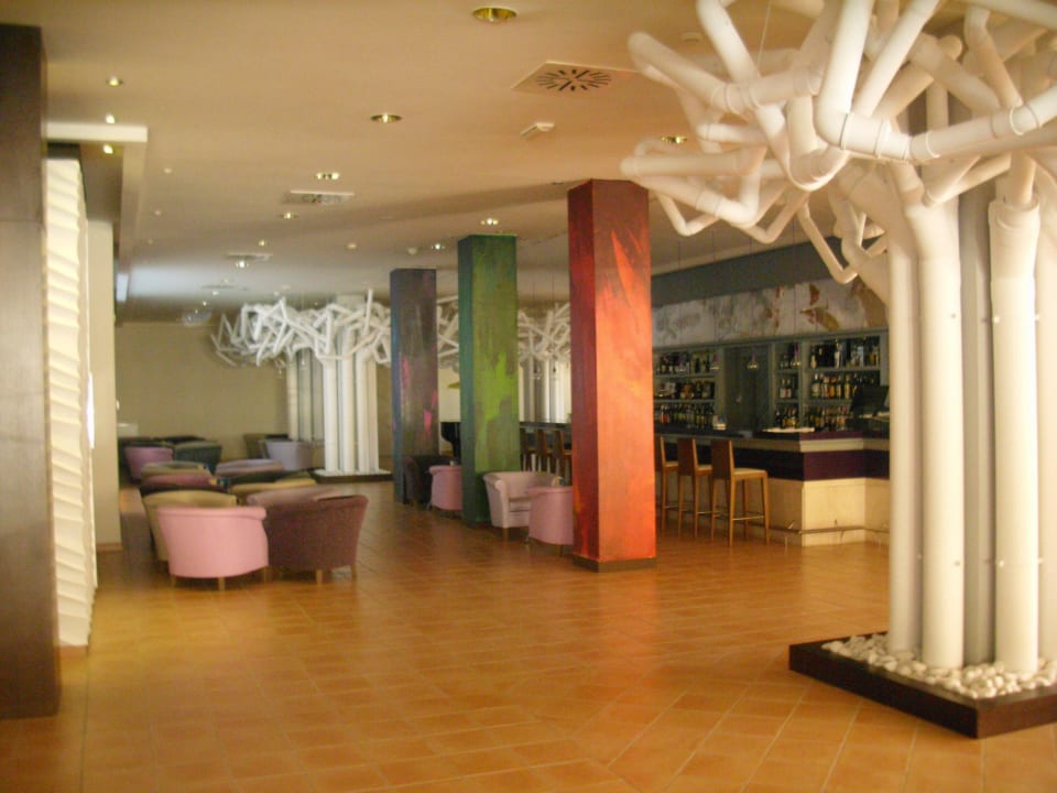 In der Lobby TUI BLUE Isla Cristina Palace