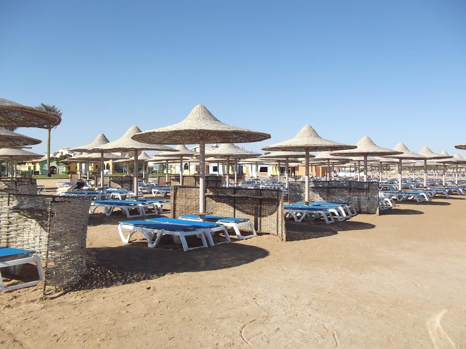 Пляж Stella Beach Resort & Spa Makadi Bay