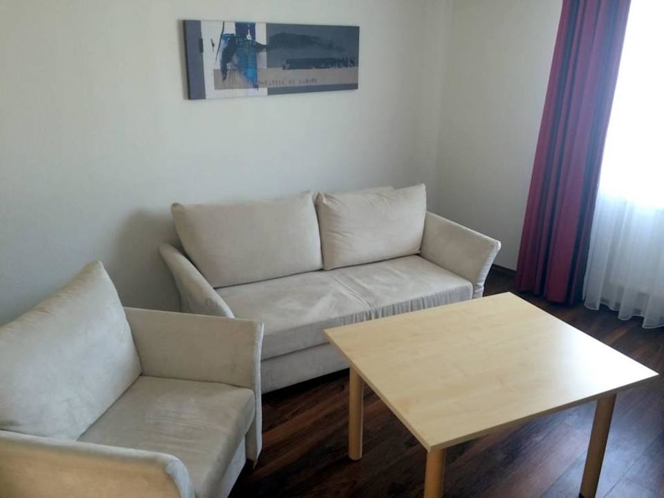 Couch + Tisch Gästehaus Adler
