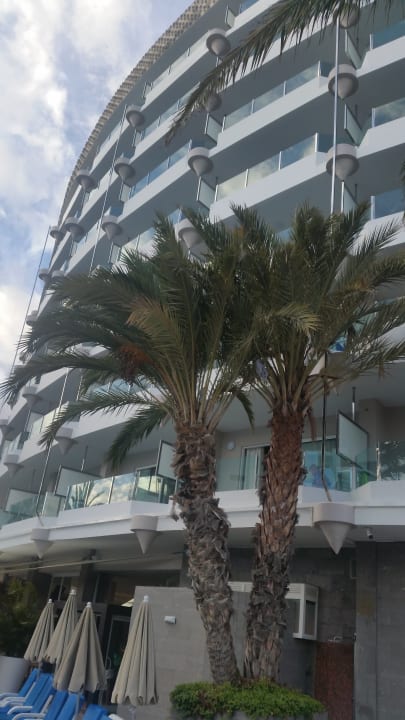 Außenansicht Bull Escorial & Spa