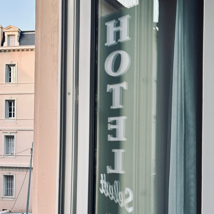 Außenansicht Hotel Select