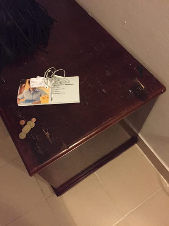 Die Möbel kaputt Riviera Aqua Park Resort