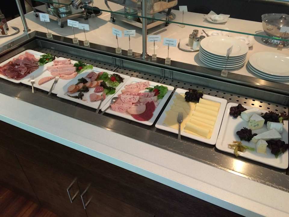 Frühstücksbuffet Hotel Stadt Tübingen