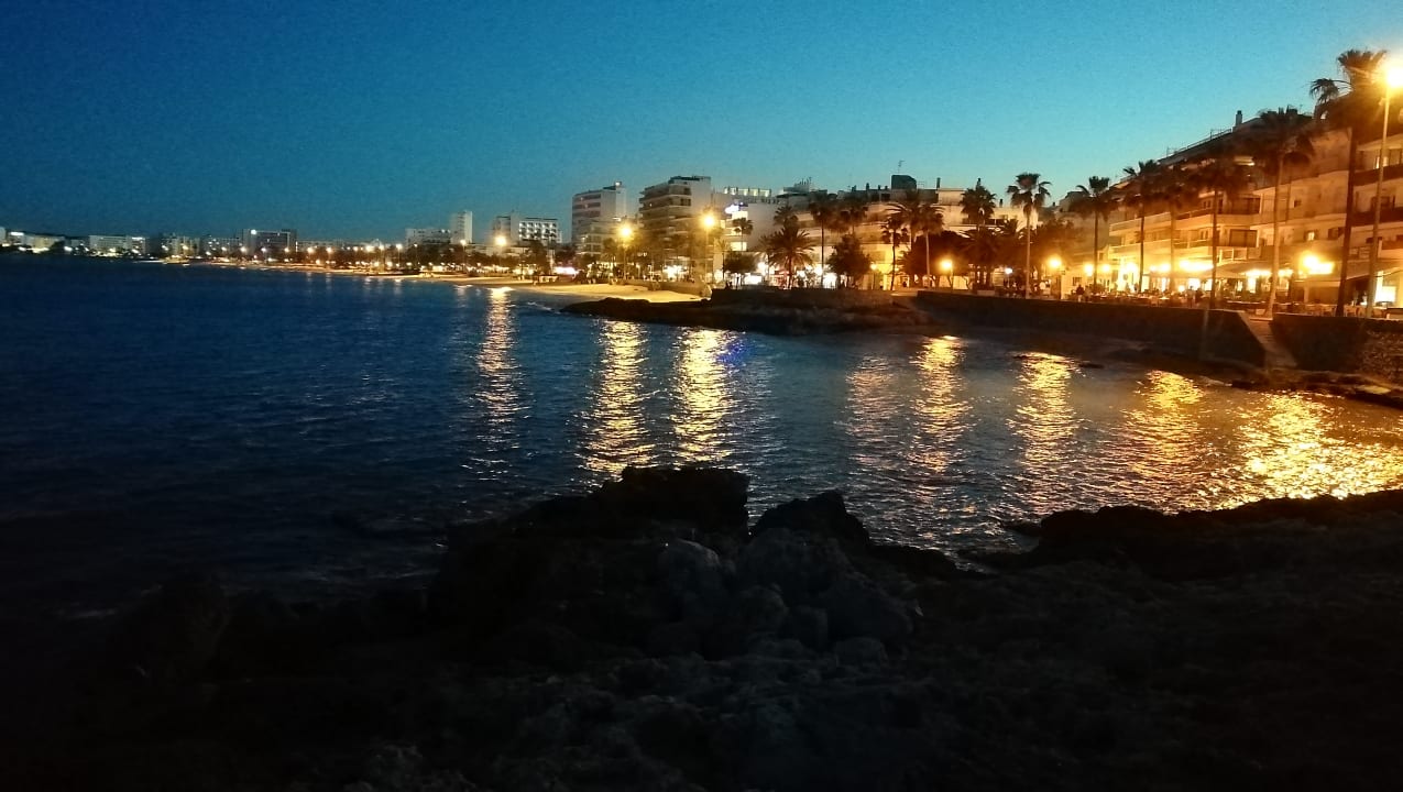 Strand Sabina Hotel & Suites