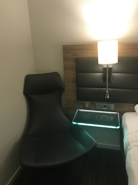 Zimmer Hotel MOXY Berlin Ostbahnhof