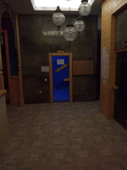 Sport & Freizeit Well Palace Side