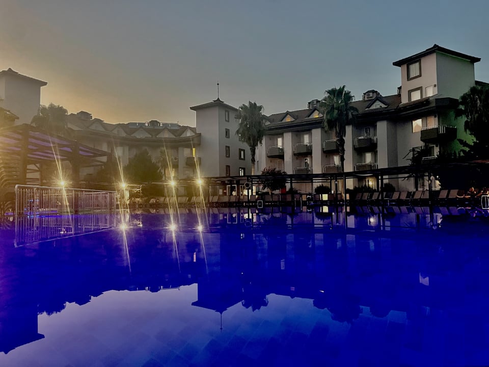 Pool Hotel Orfeus Park