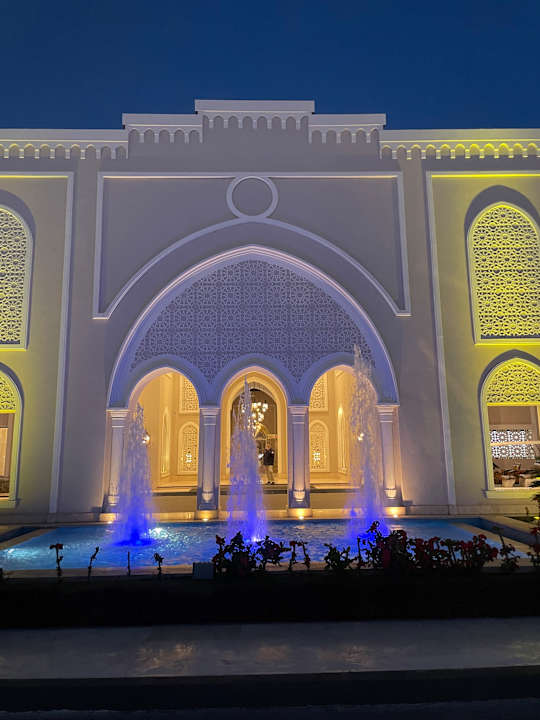 Außenansicht Steigenberger Alcazar