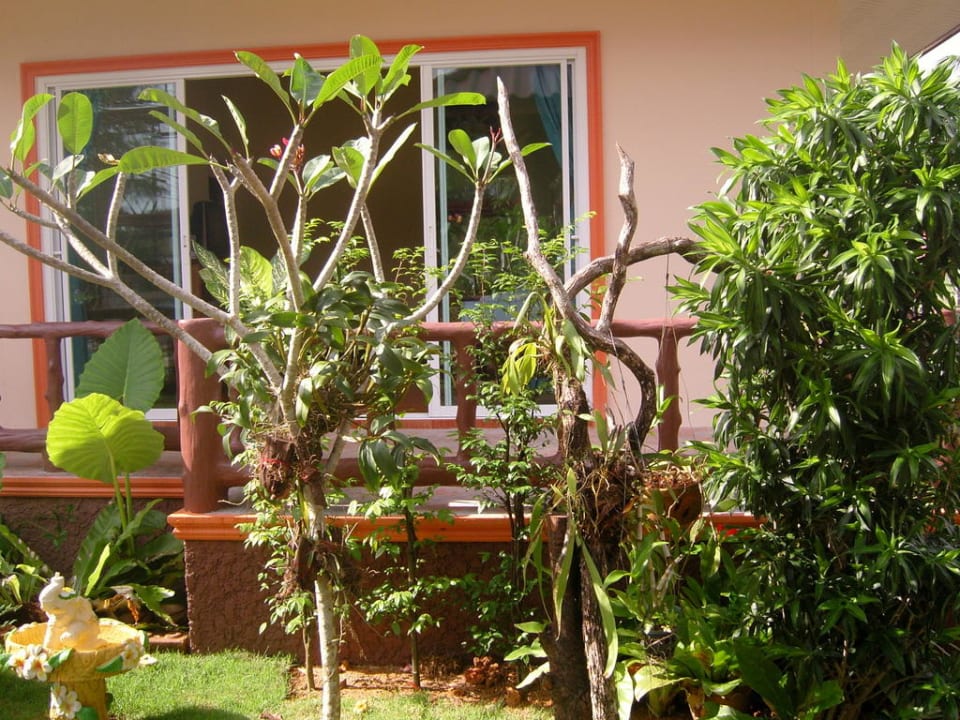 Balcony Khaolak Summer House Resort