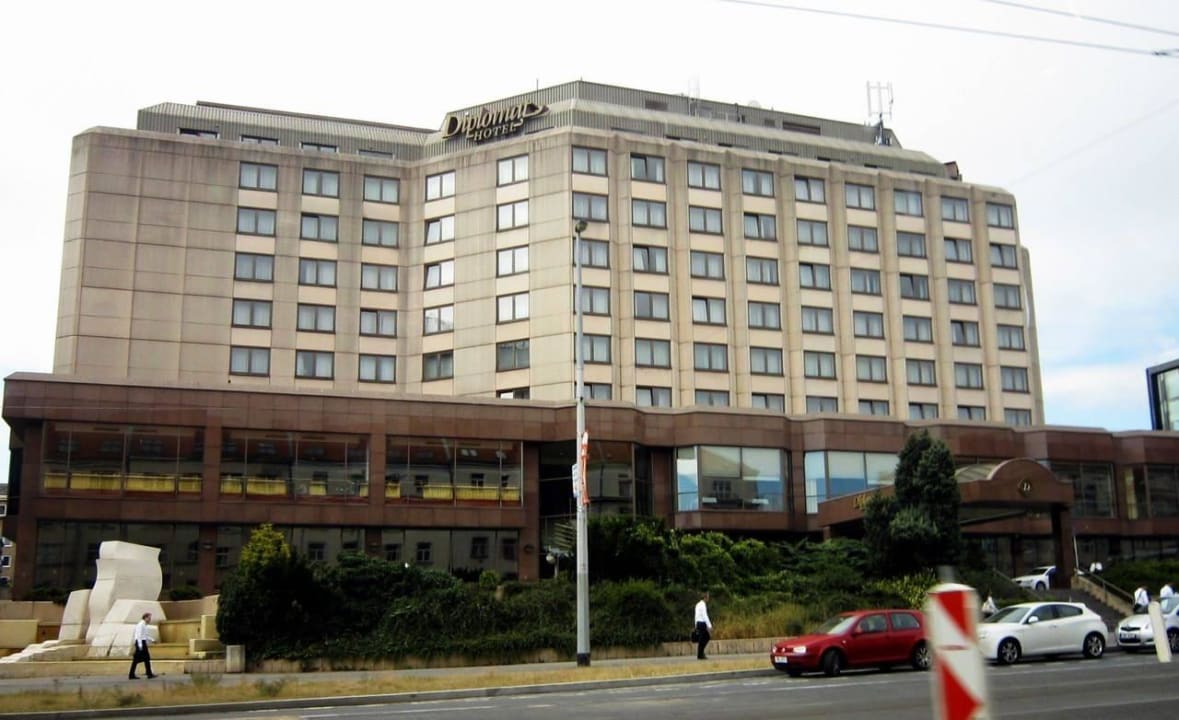 Street view Vienna House Diplomat Prague