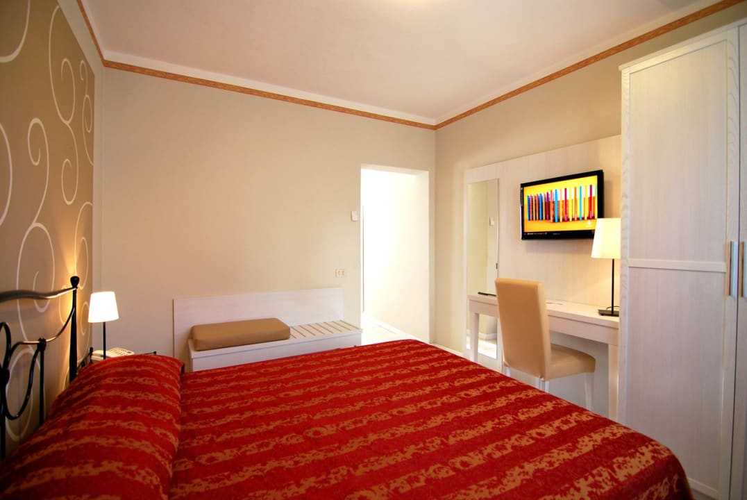 Zimmer Hotel Eden