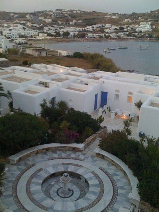 Blick zum Innenhof Kivotos Mykonos