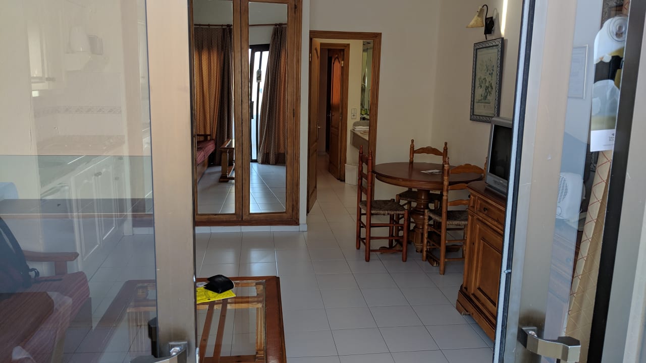 Zimmer Hotel Sands Beach Resort