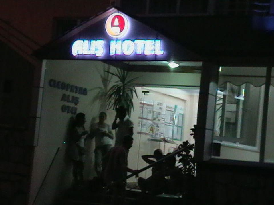 Отель Hotel Kleopatra Alis