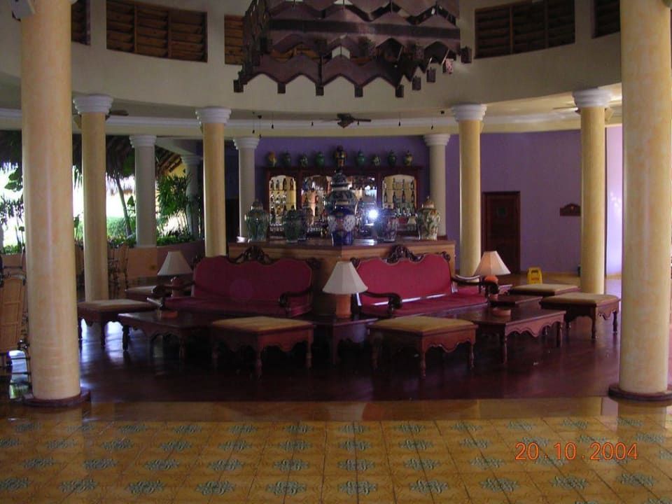 Lobbybar Iberostar Waves Costa Dorada