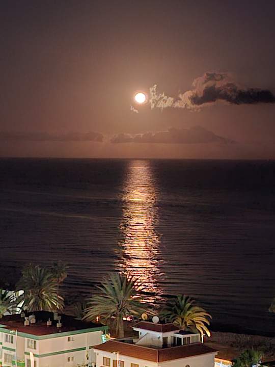 Ausblick allsun Hotel Lucana