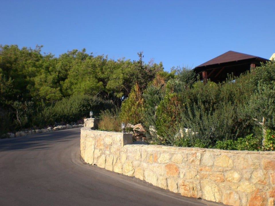 Weg zum Strand Hotel Kalithea Mare Palace
