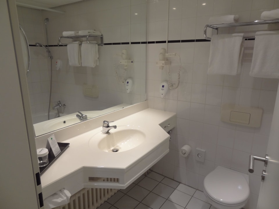 Badezimmer Trans World Hotel Kranichhöhe