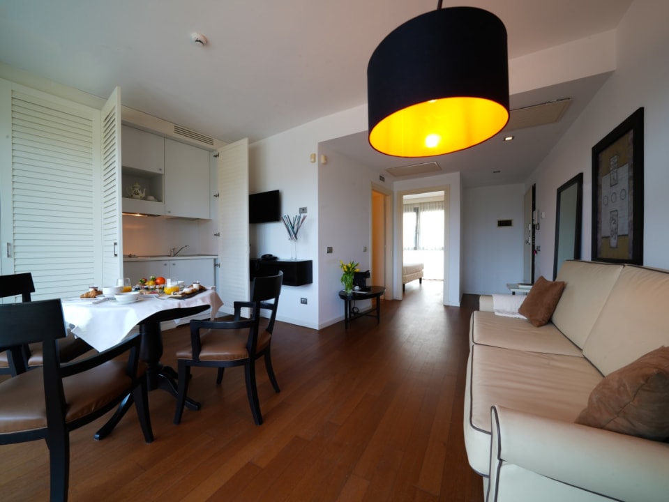 Zimmer Pisa Tower Plaza