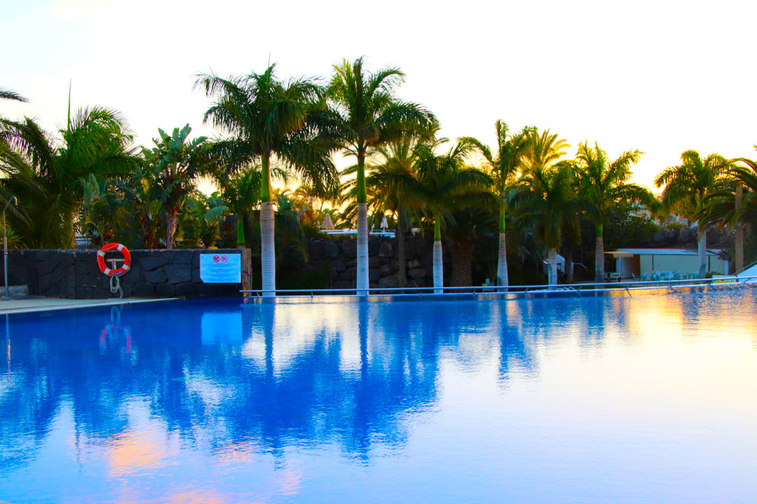 Pool Hotel Costa Calero