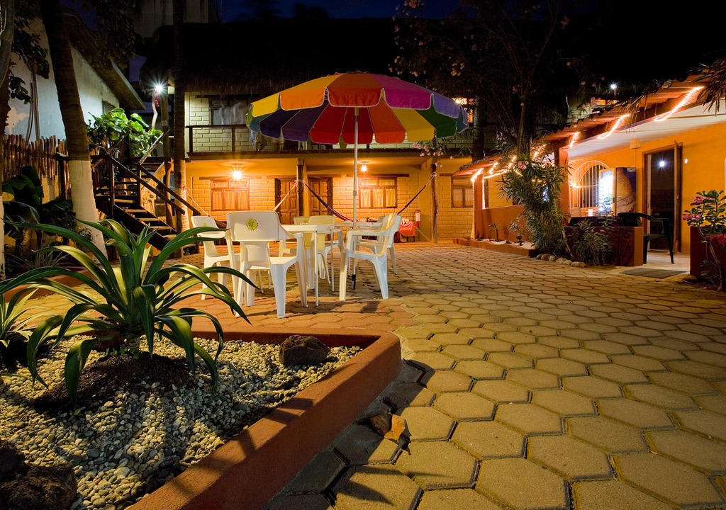 Innenhof Hotelito Swiss Oasis