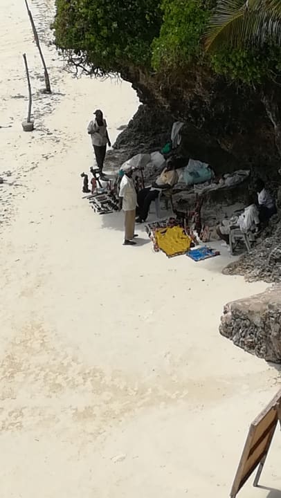 Strand Bahari Beach Hotel