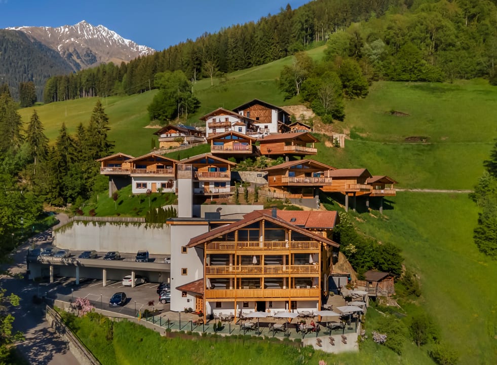 Außenansicht Mountain Village Hasenegg