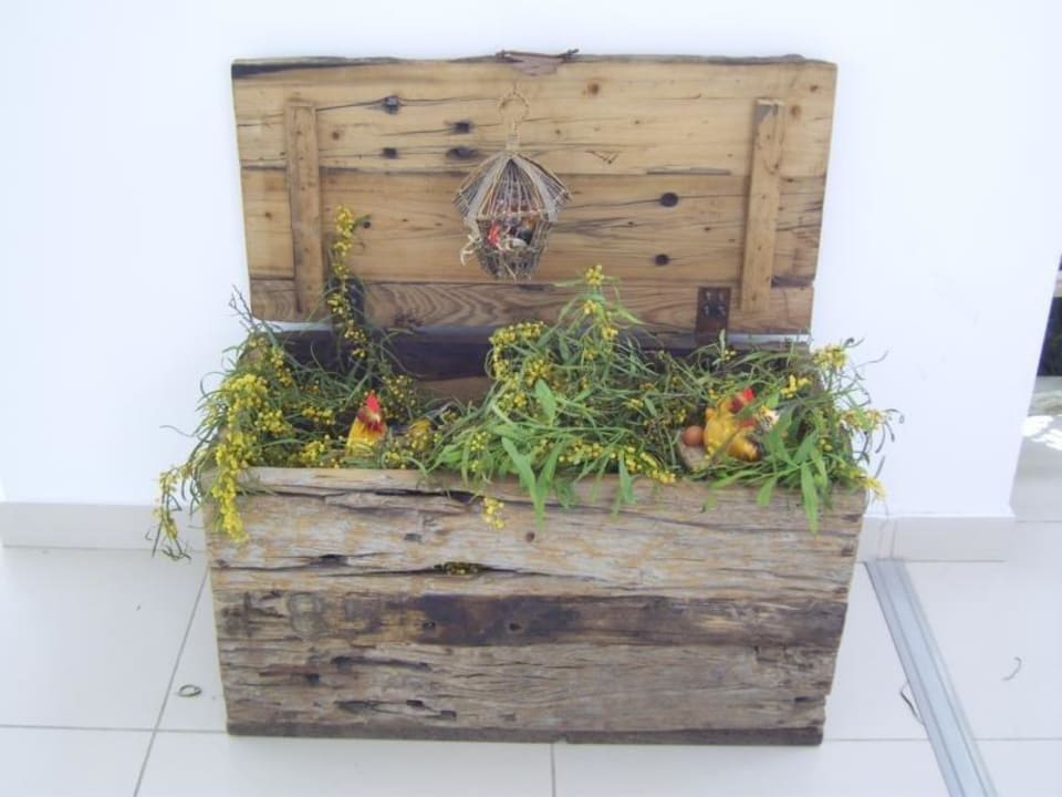 Hotel Osterdekoration 1 Napa Mermaid Hotel & Suites