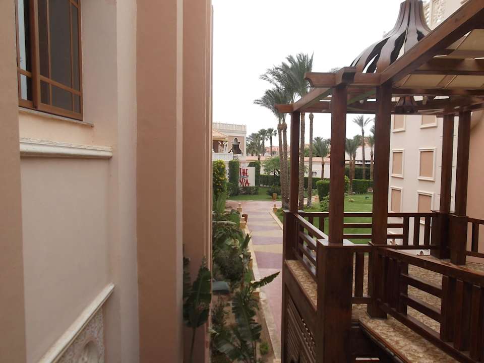Sehr schöne Gartenanlage Pickalbatros Palace Resort