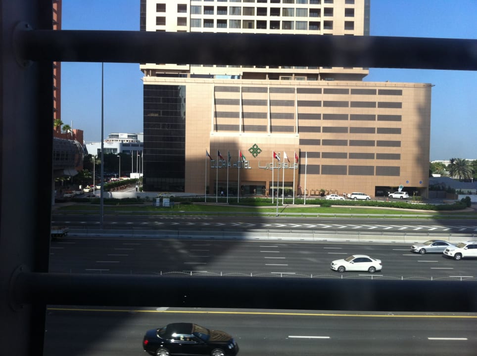 Blick von der Metro Two Seasons Hotel & Apartments