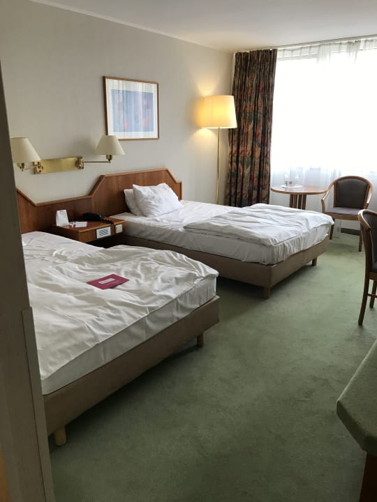 Zimmer Leoso Hotel Leverkusen