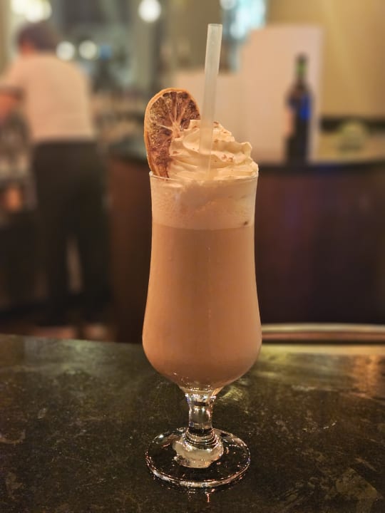 Gastro The Sense Deluxe Hotel