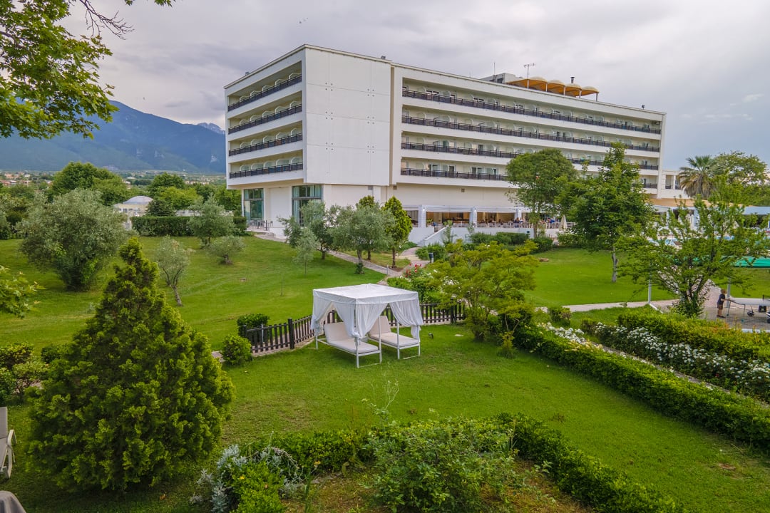 Außenansicht Olympian Bay Grand Resort