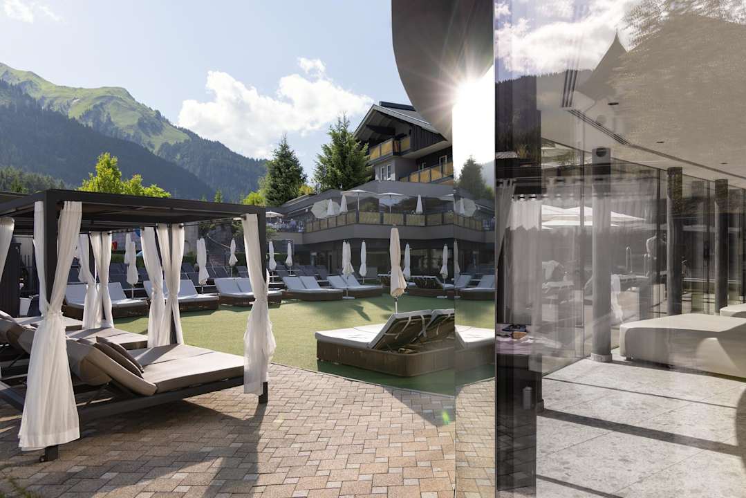 Außenansicht Alpenrose - Familux Resort