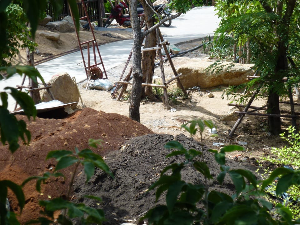 Großbaustelle auf Nachbargrundstück The Fair House Beach Resort