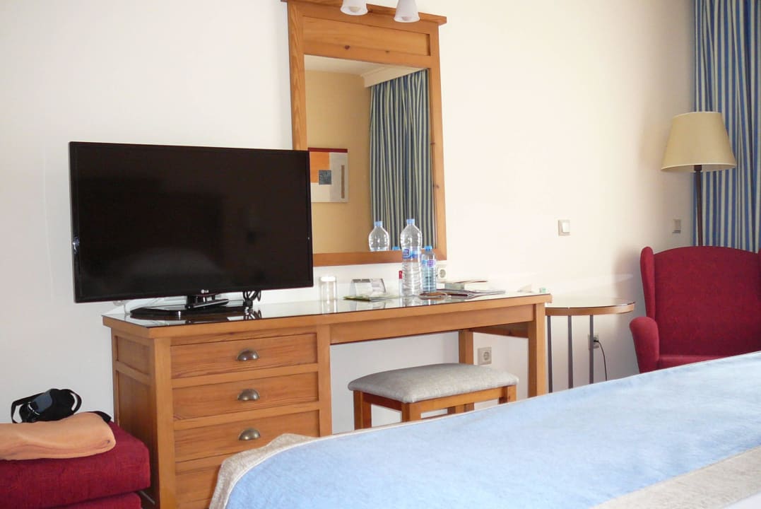 Schönes gepflegtes Standartzimmer Fuerte Costa Luz (Fuerte Conil-Resort)