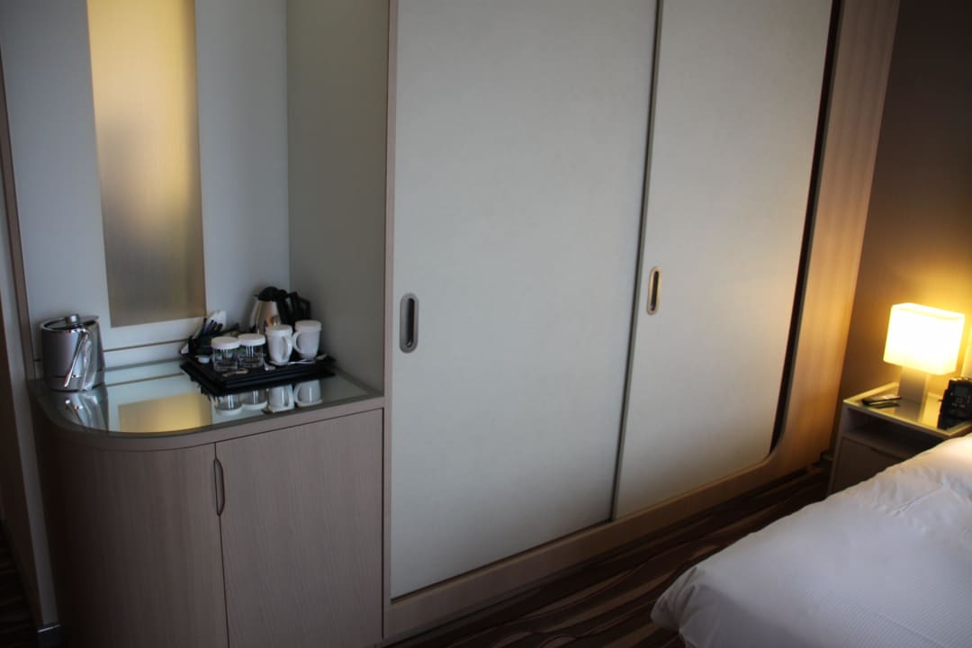 Schränke Hilton Frankfurt Airport