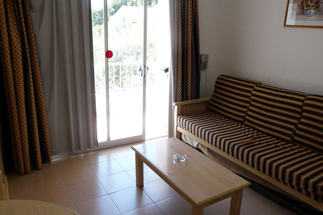 Wohnzimmer mit Balkon HSM Club Torre Blanca