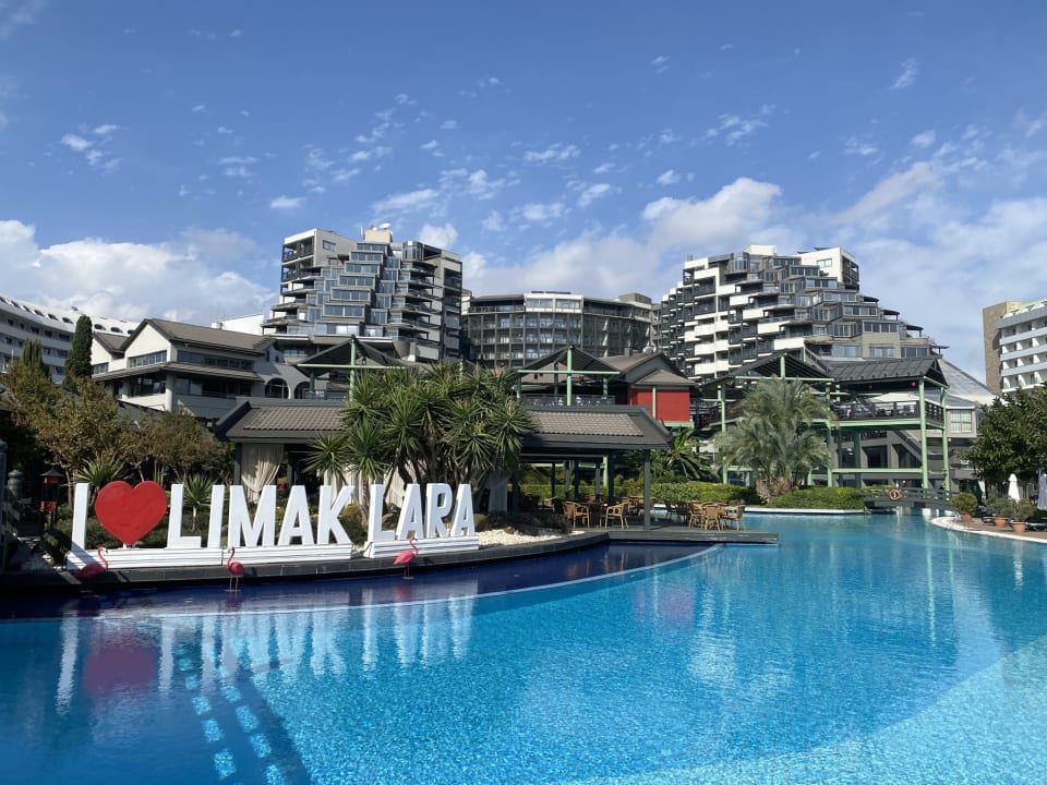 Pool Limak Lara Deluxe Hotel & Resort