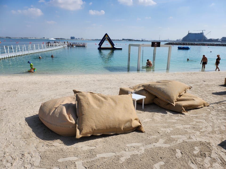 Strand DoubleTree by Hilton Resort & Spa Marjan Island