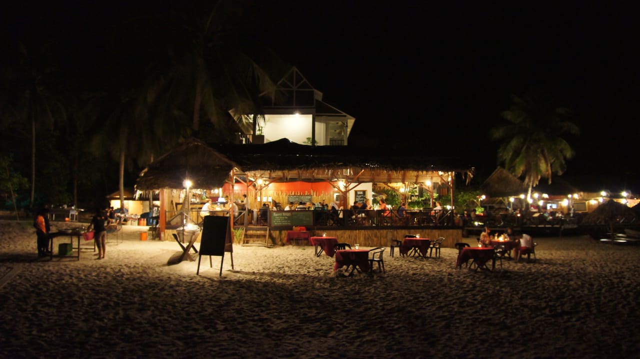 Restaurant am Strand Hotel Bubu Long Beach Resort