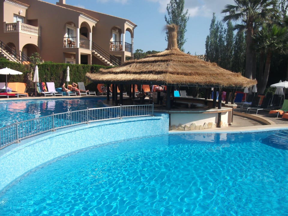 Blick zur Poolbar R2 Lago Playa Park