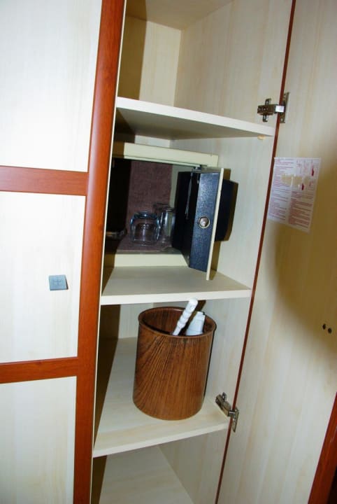 Safe Schrank Horus Paradise Luxury Resort & Club