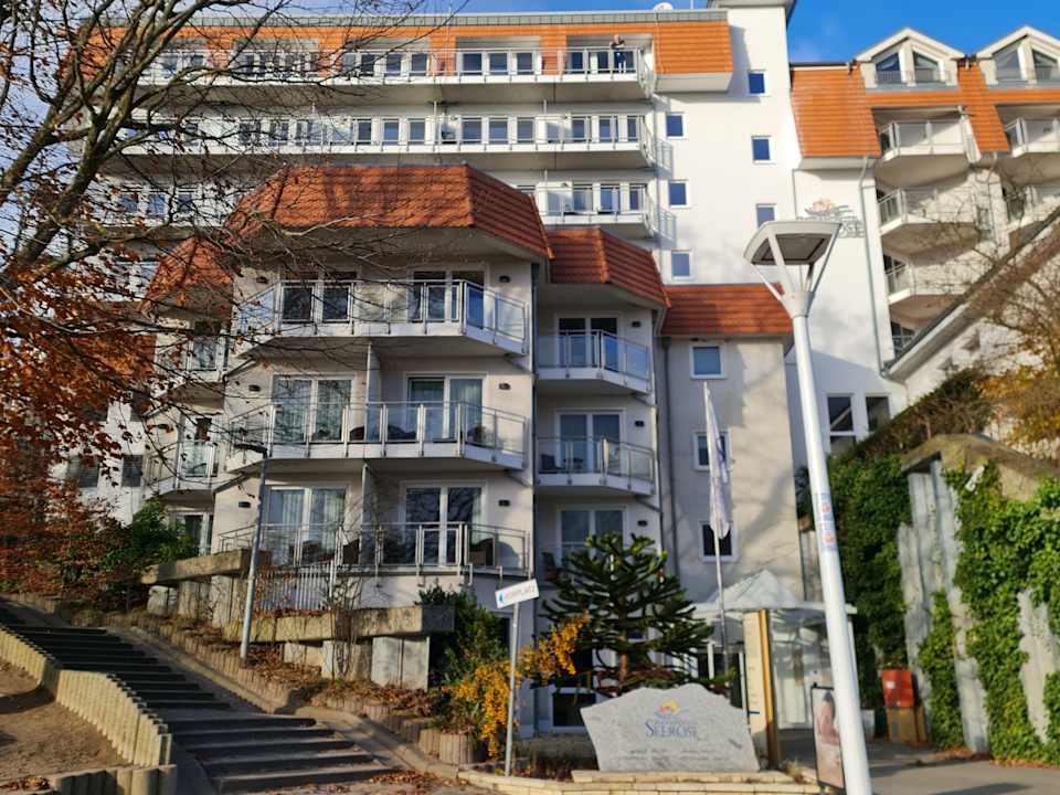 Außenansicht Strandhotel Seerose