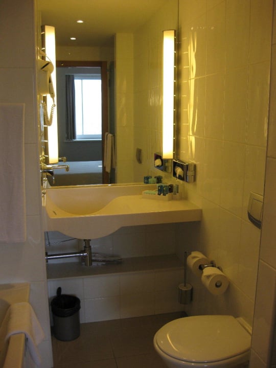 Badezimmer Hotel Novotel Vilnius