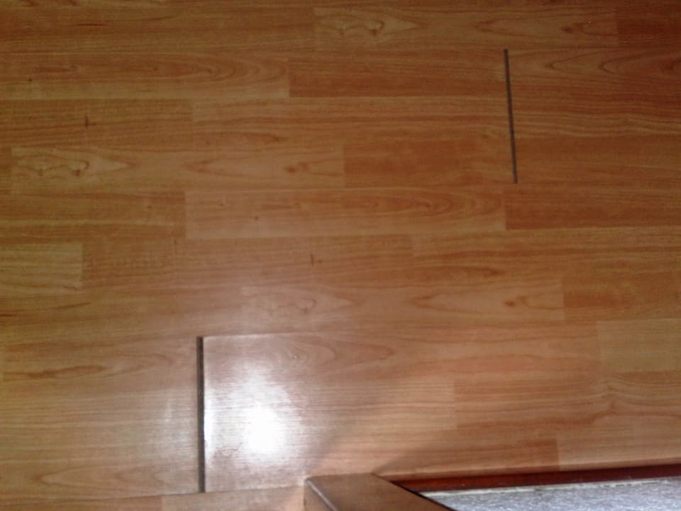 Laminatboden in Diele Hipotels La Geria