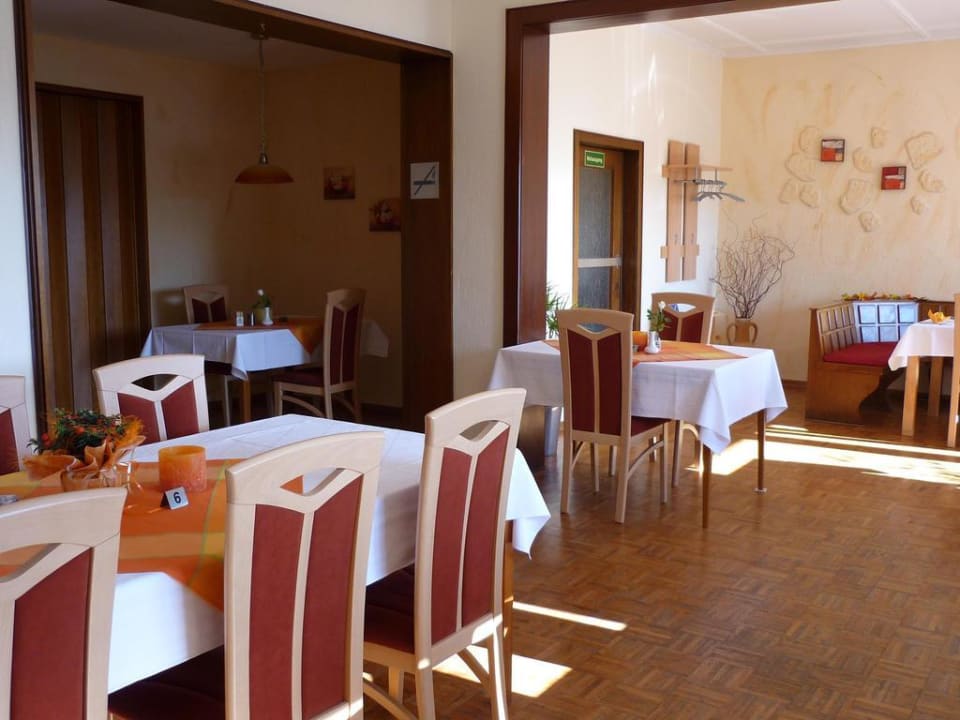 Gesellschaftsraum Hotel Vier Linden